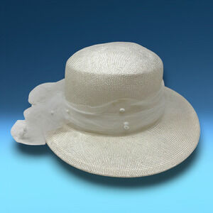 Vintage Betmar Street Smart Summer Hat Ecru Straw & Tulle Kentucky Derby Church